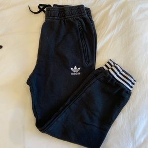 adidas black sweatpants